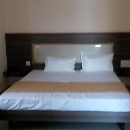 Hotel Meyyappaa Karaikudi Exterior foto